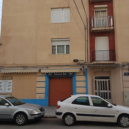 Arena'S Apartament Valenza Esterno foto