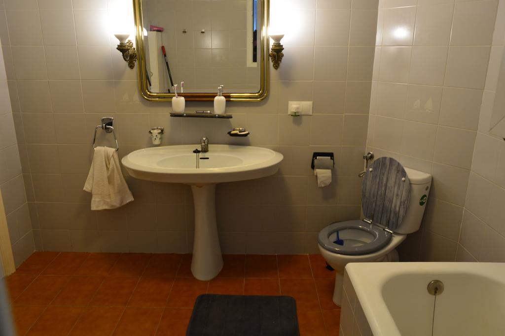 Arena'S Apartament Valenza Esterno foto